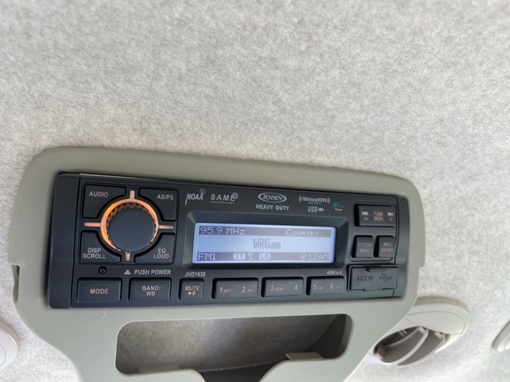 2018 John Deere 3039R Image 6