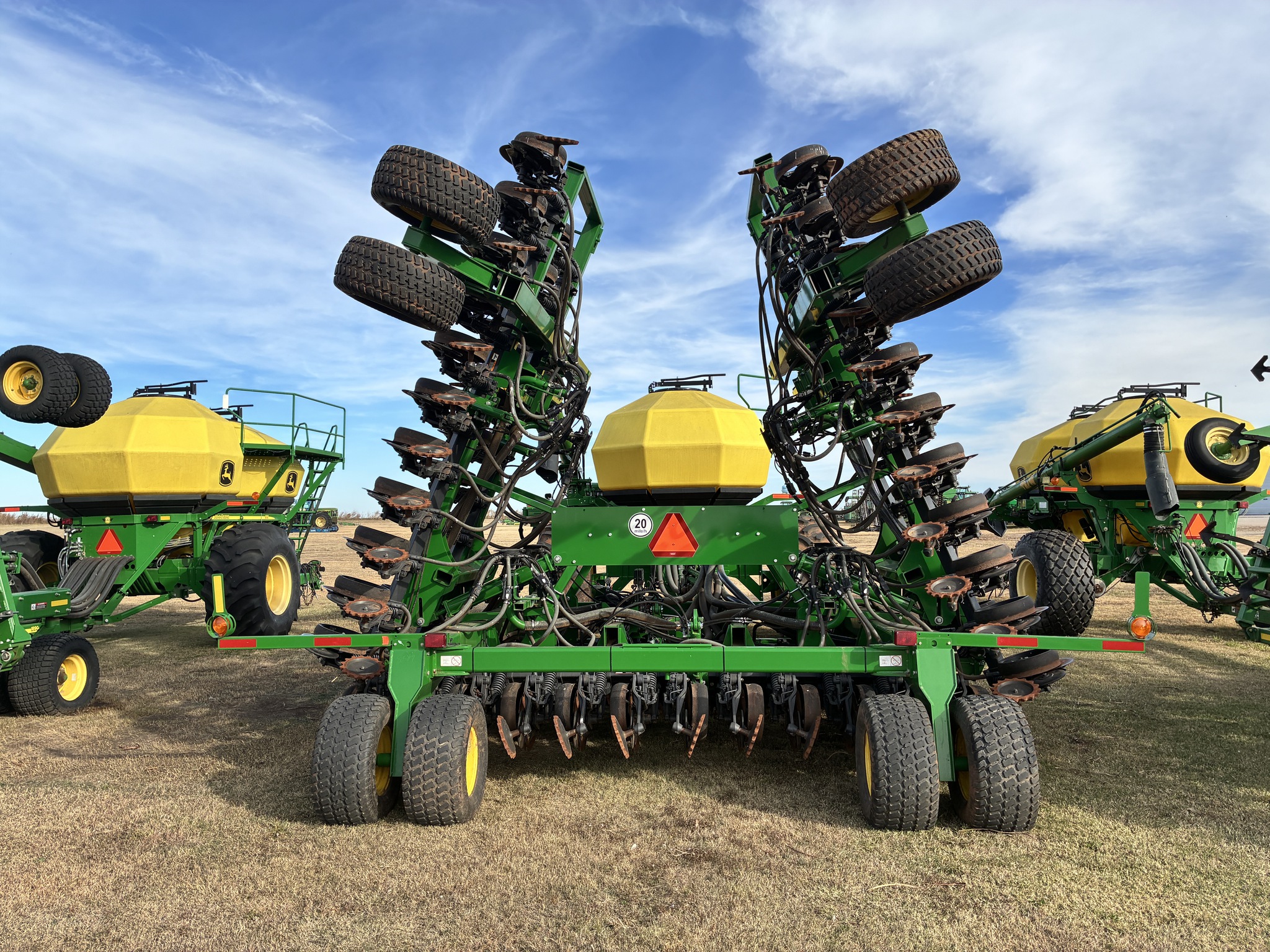 2021 John Deere 1890 Image 4