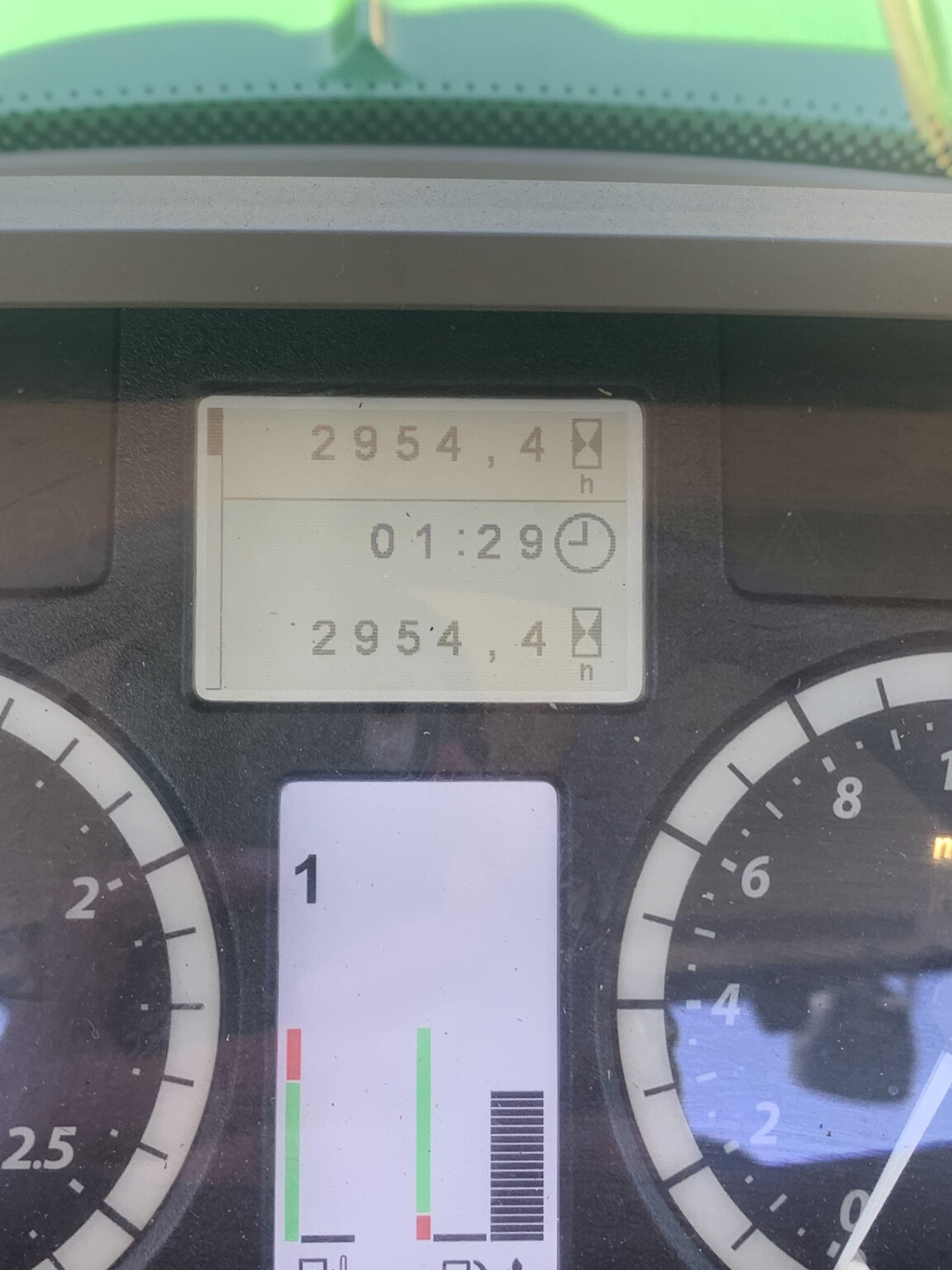 2019 John Deere 6130M Image 6