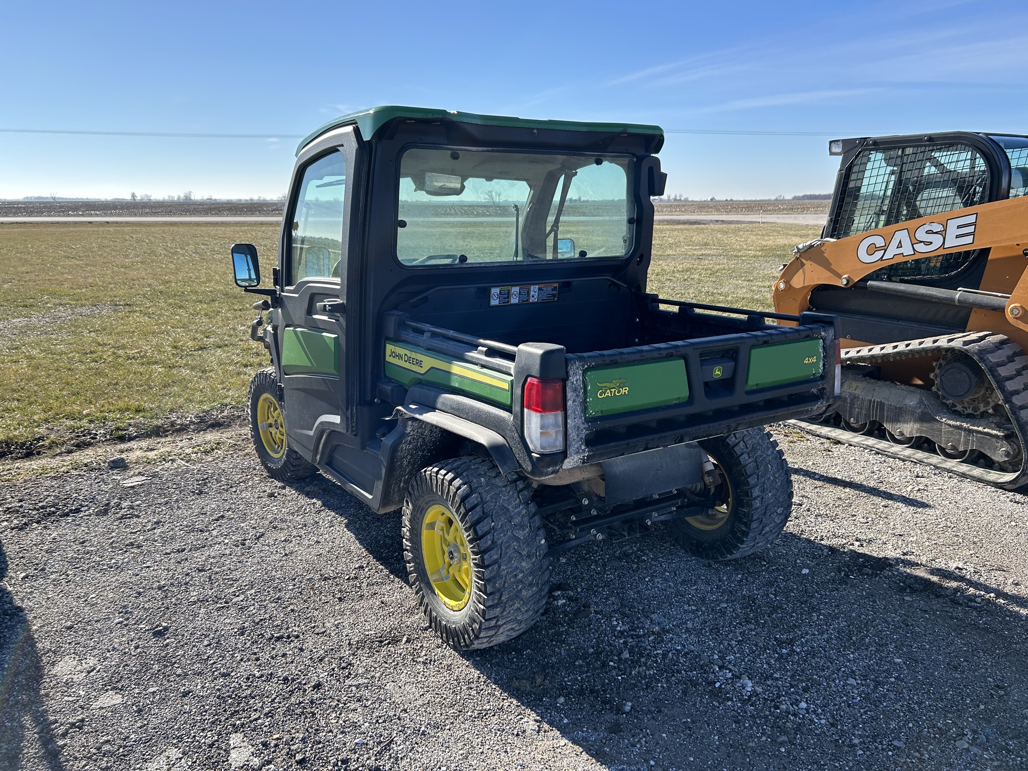  2022 John Deere XUV 835R at Heritage Tractor in Quincy, IL