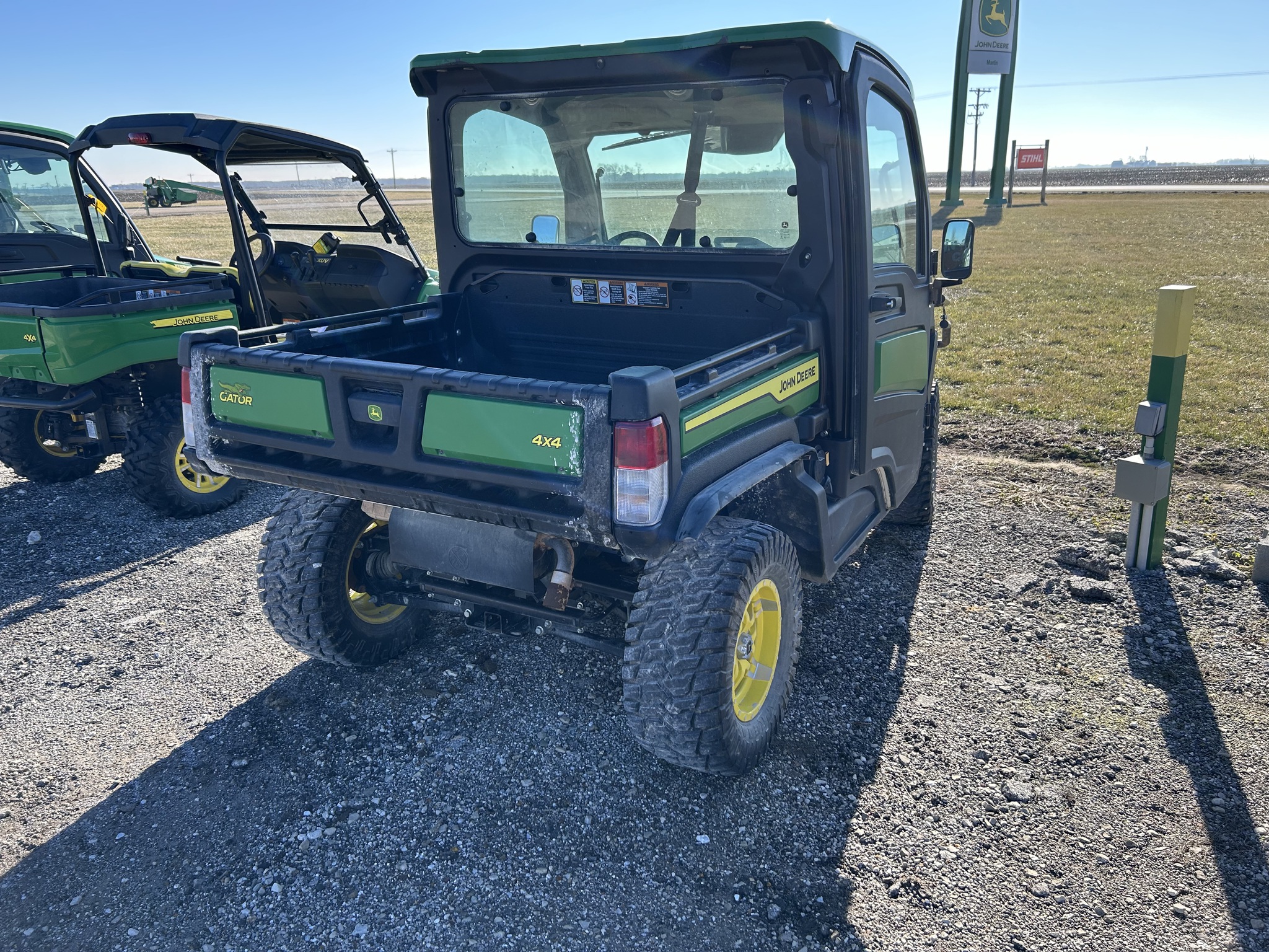  2022 John Deere XUV 835R at Heritage Tractor in Quincy, IL