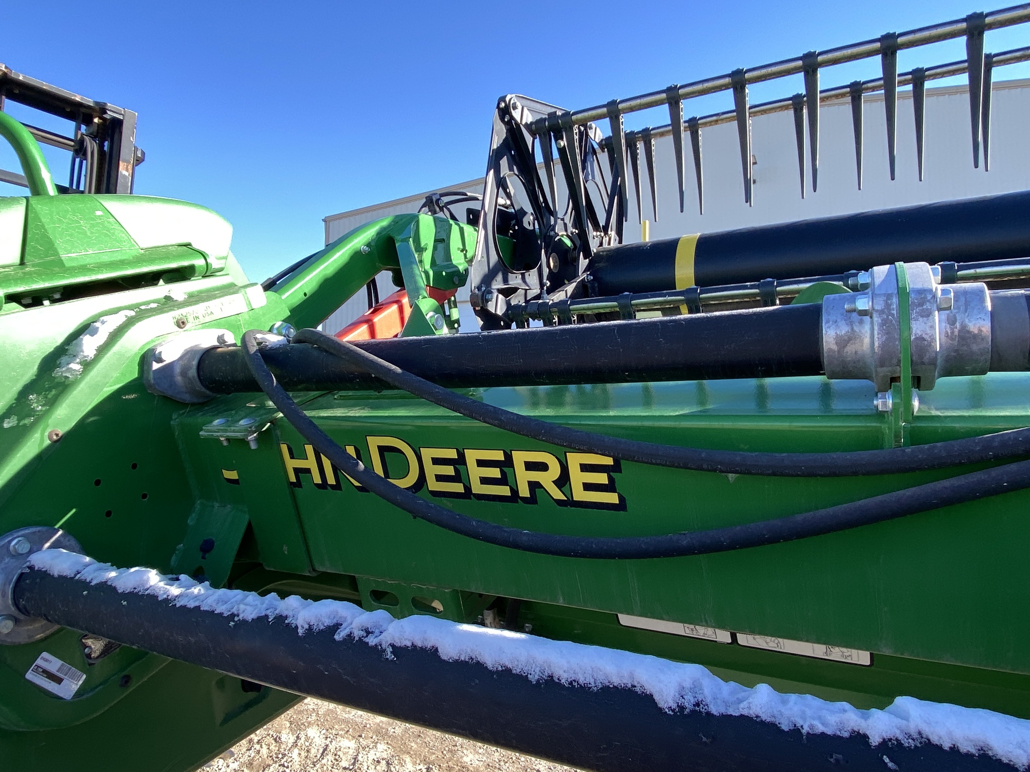 2021 John Deere 735D Image 11