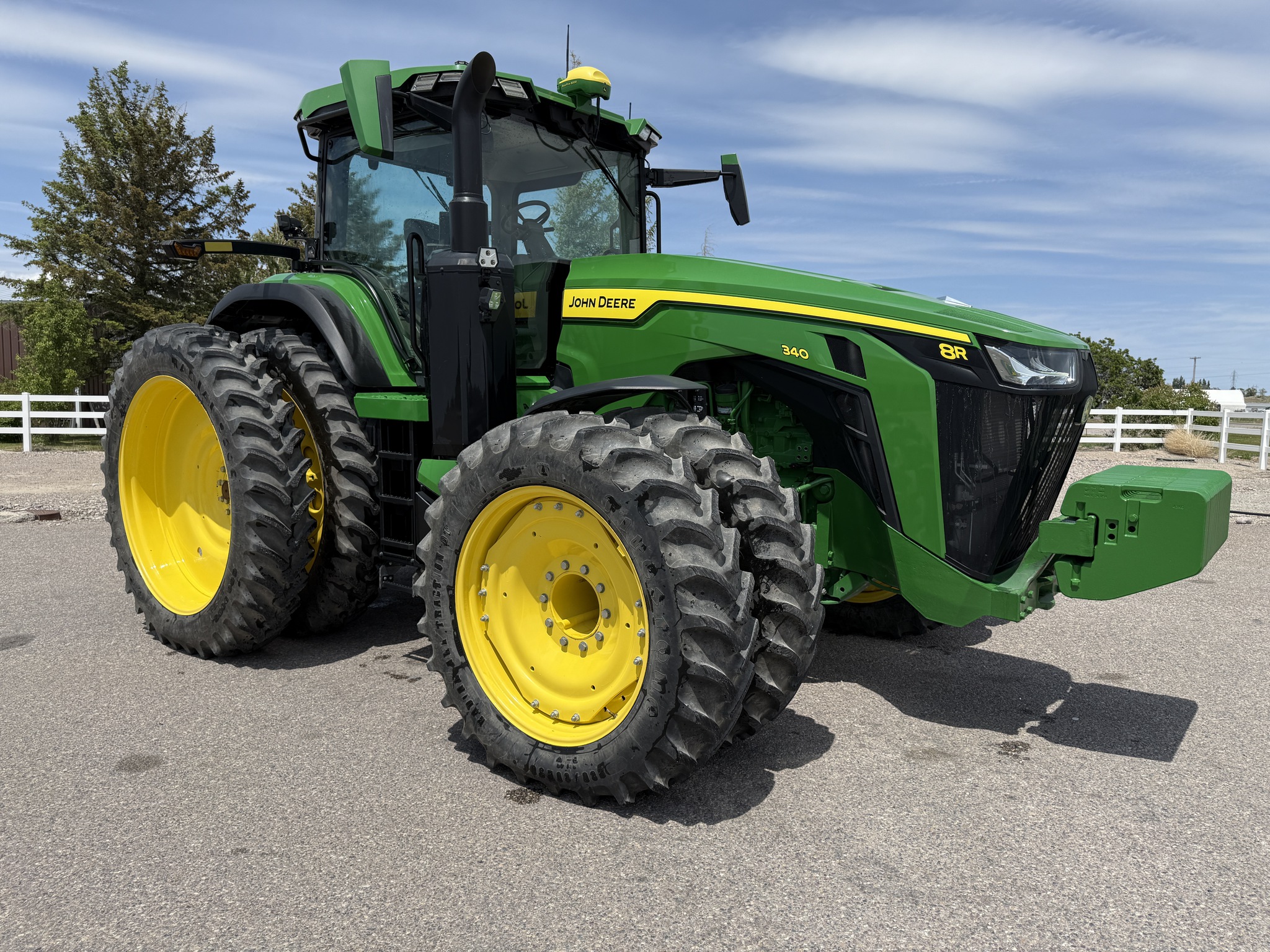 2023 John Deere 8R 340 Image 7