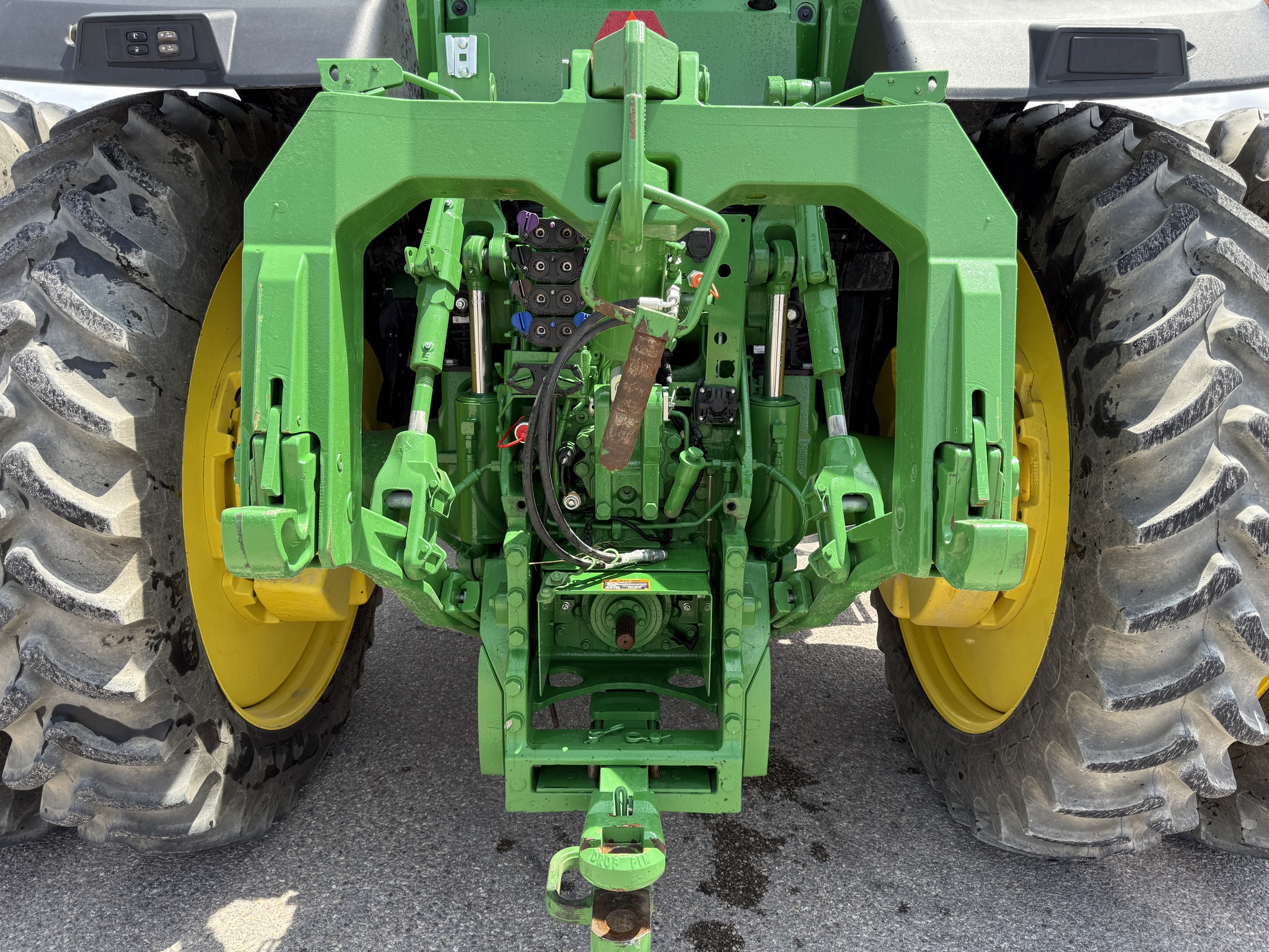 2023 John Deere 8R 340 Image 40