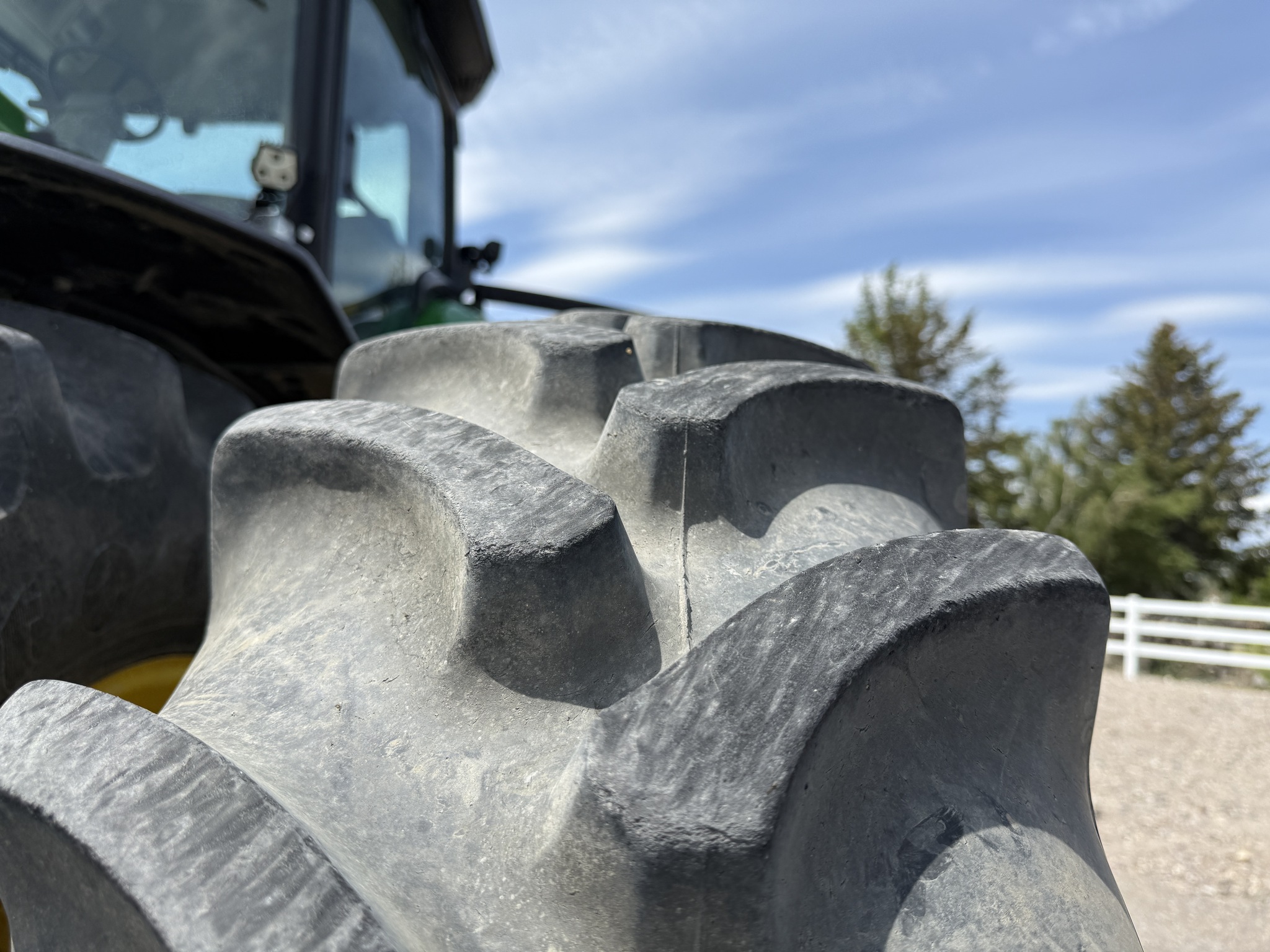 2023 John Deere 8R 340 Image 30