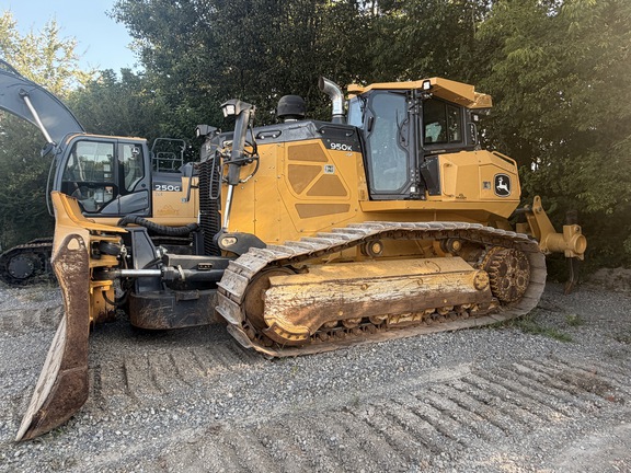 2021 John Deere 950K