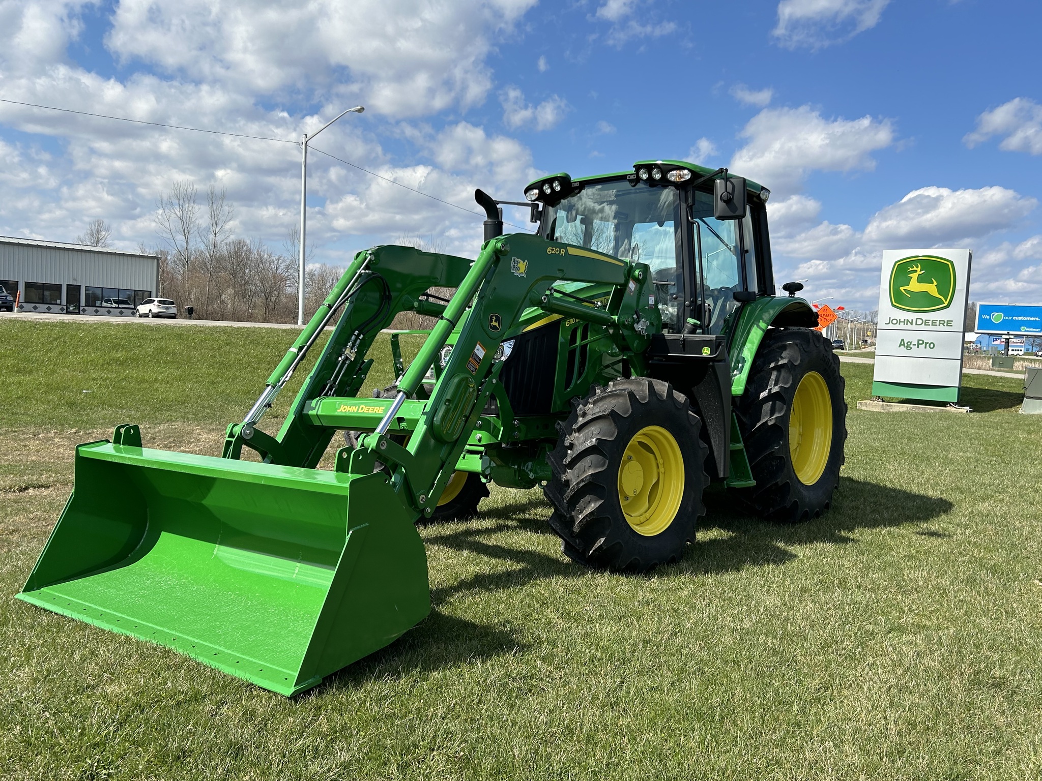 2024 John Deere 6110M Image 3