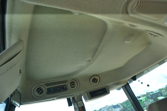 2012 John Deere 4630 Photo 12