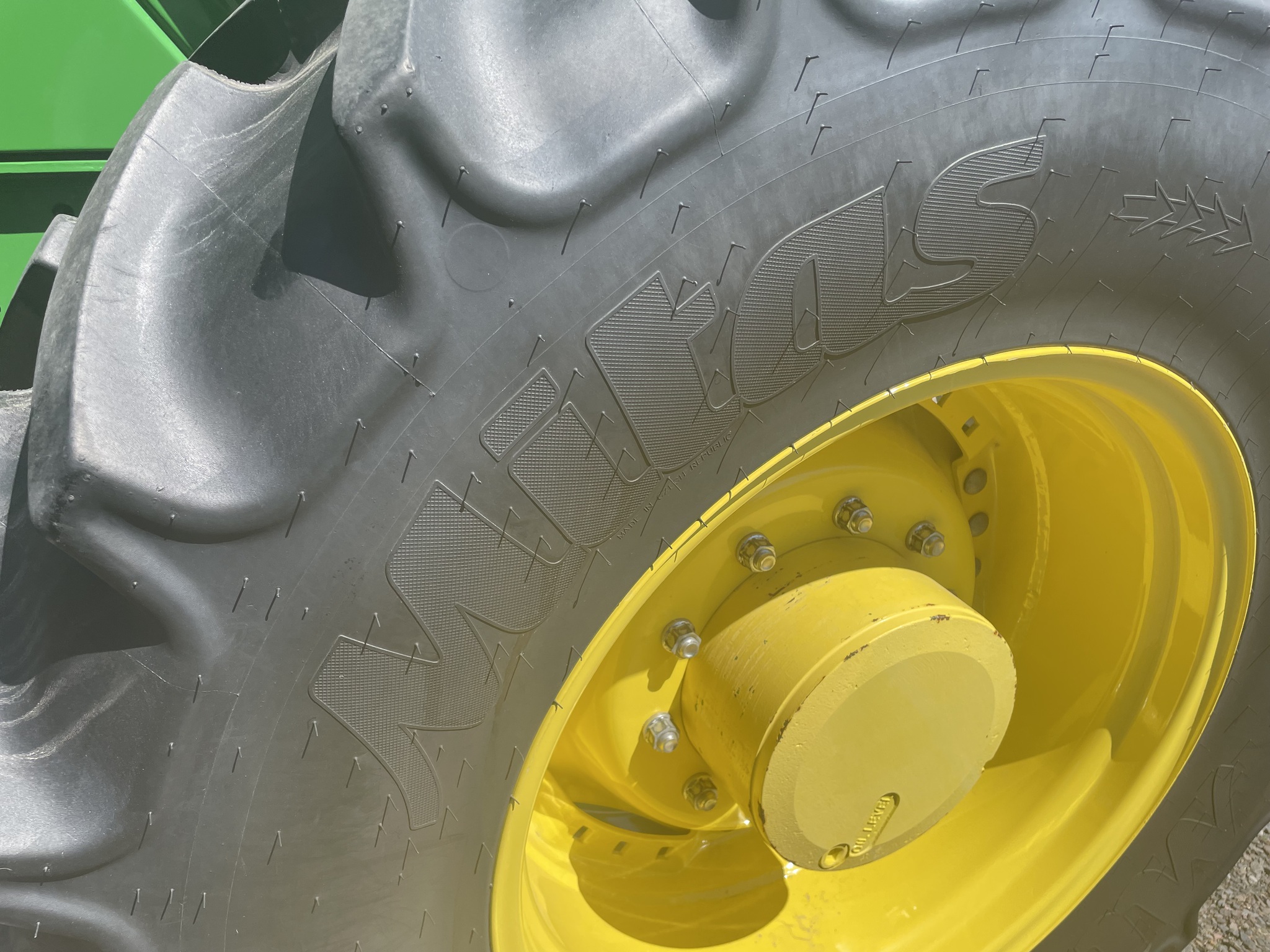 2023 John Deere 6R 145 Image 15