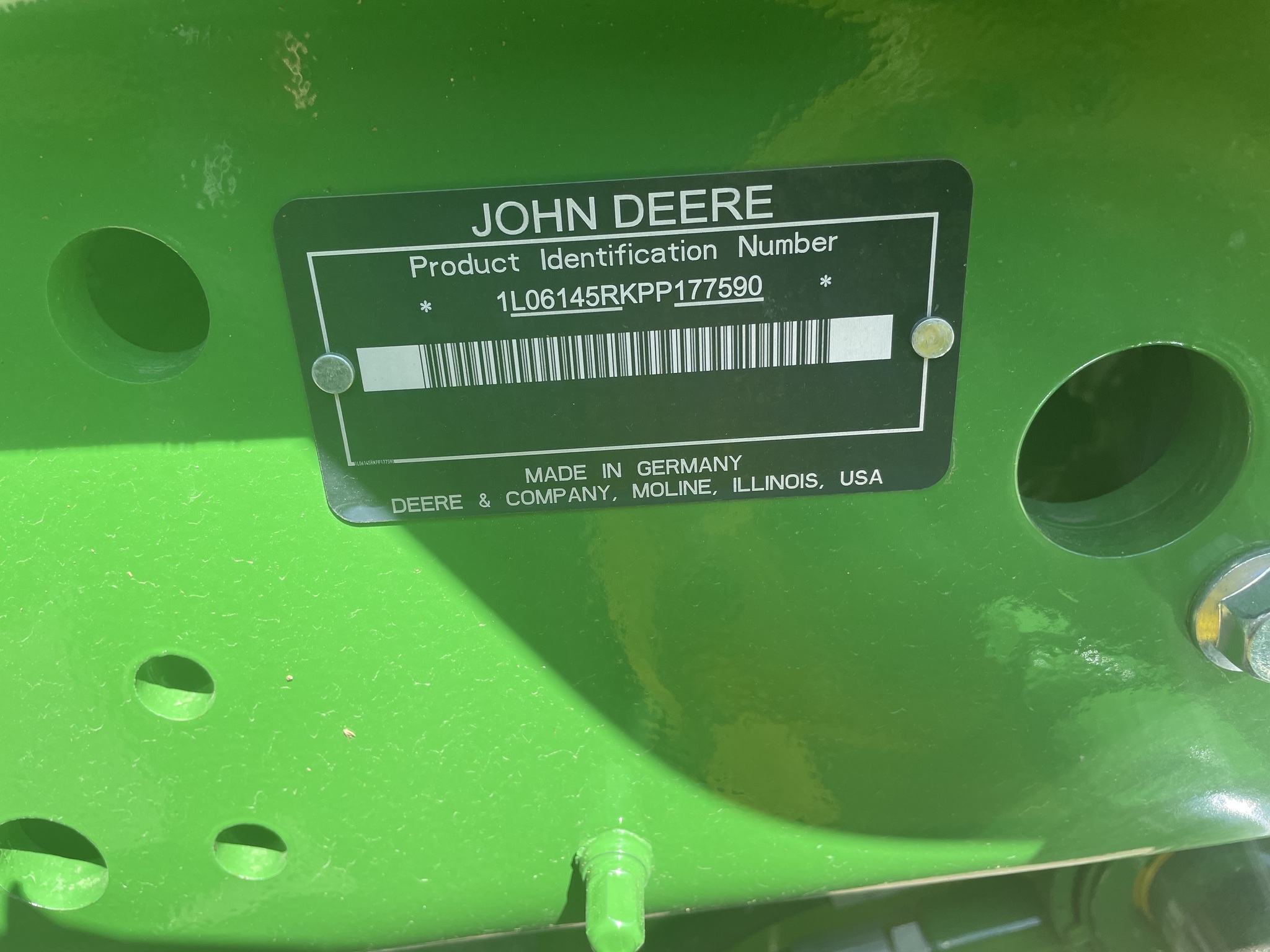 2023 John Deere 6R 145 Image 9