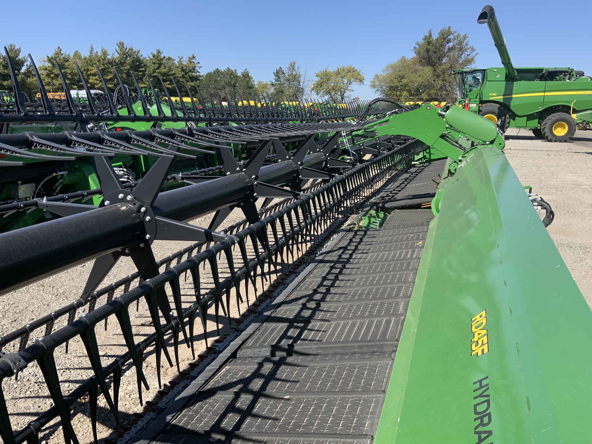 2024 John Deere RD45F Image 6