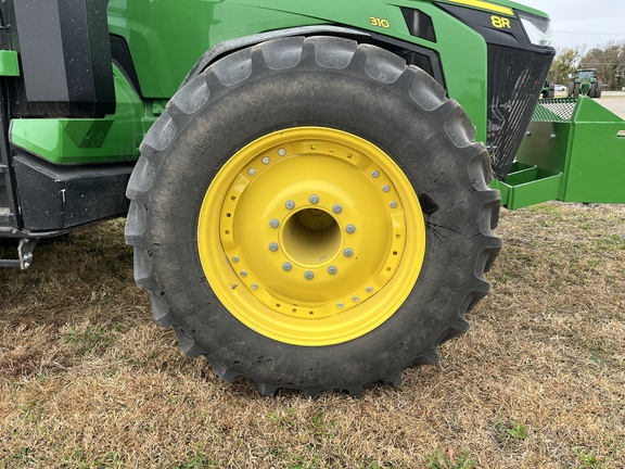 2024 John Deere 8R 310 - Photo13
