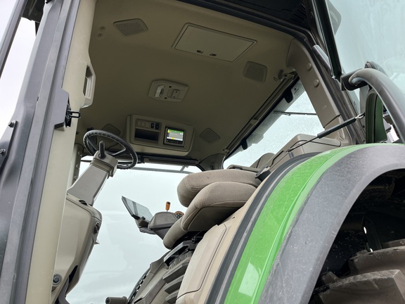 2024 John Deere 8R 310 - Photo37