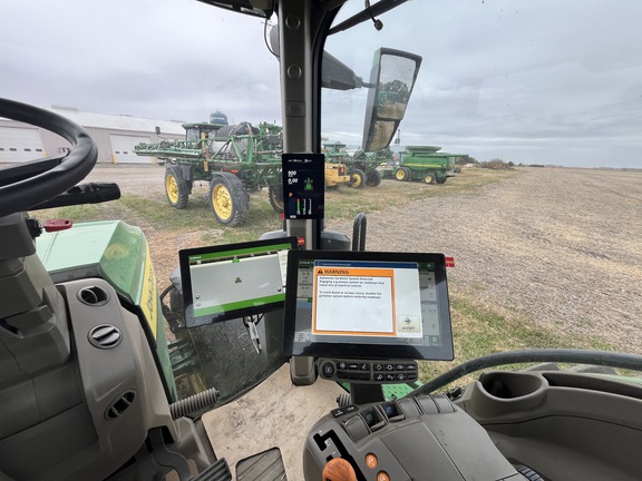 2024 John Deere 8R 310 - Photo38