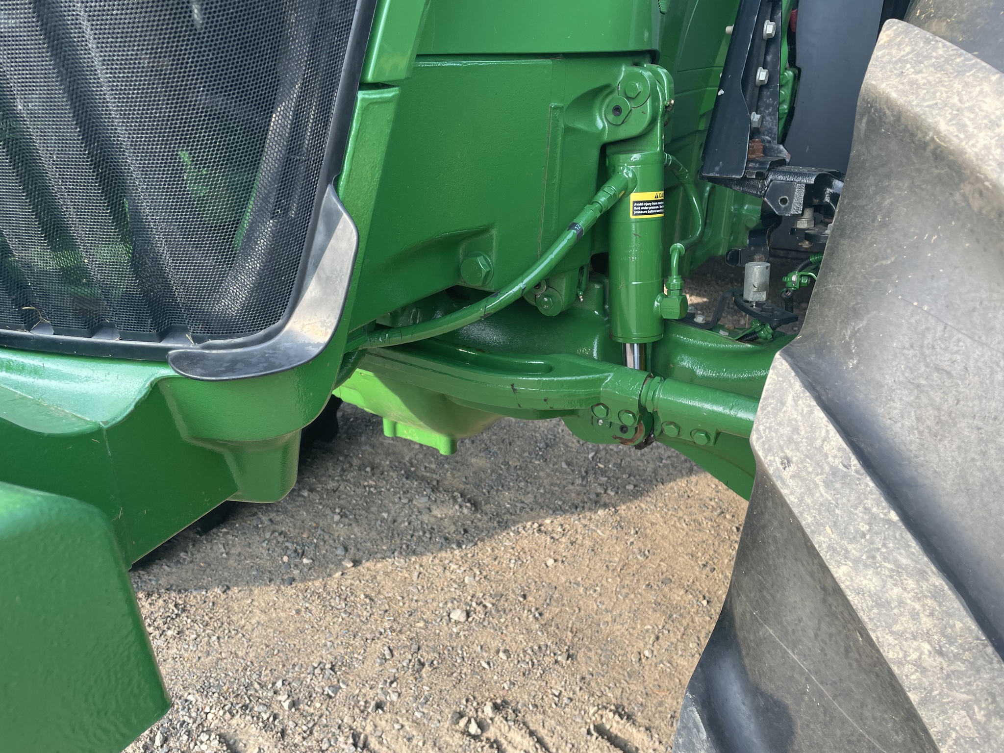 2018 John Deere 7210R Image 3