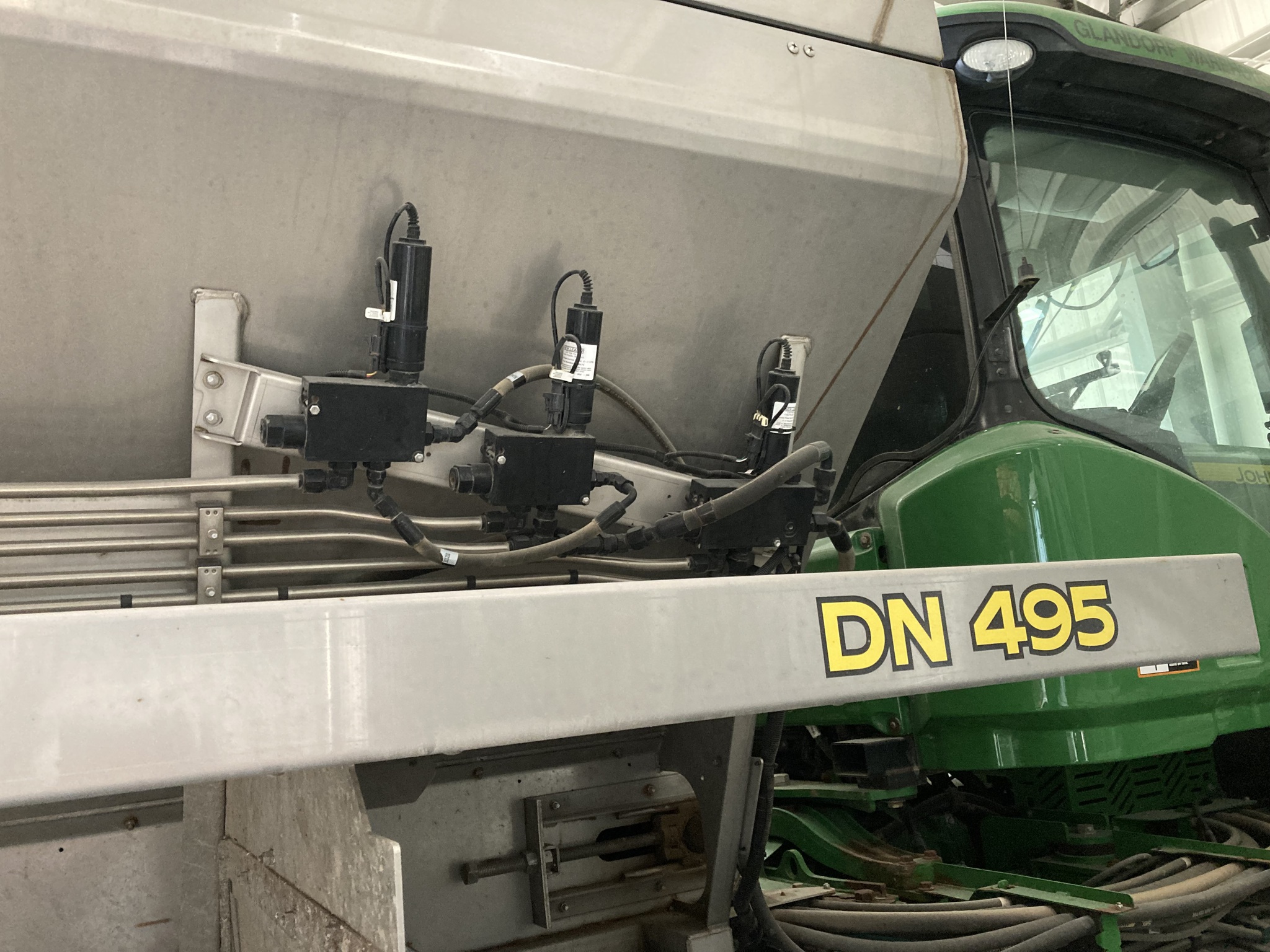 2017 John Deere F4365 Image 9