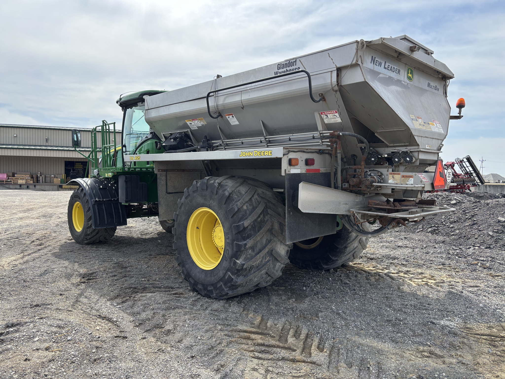 2017 John Deere F4365 Image 5