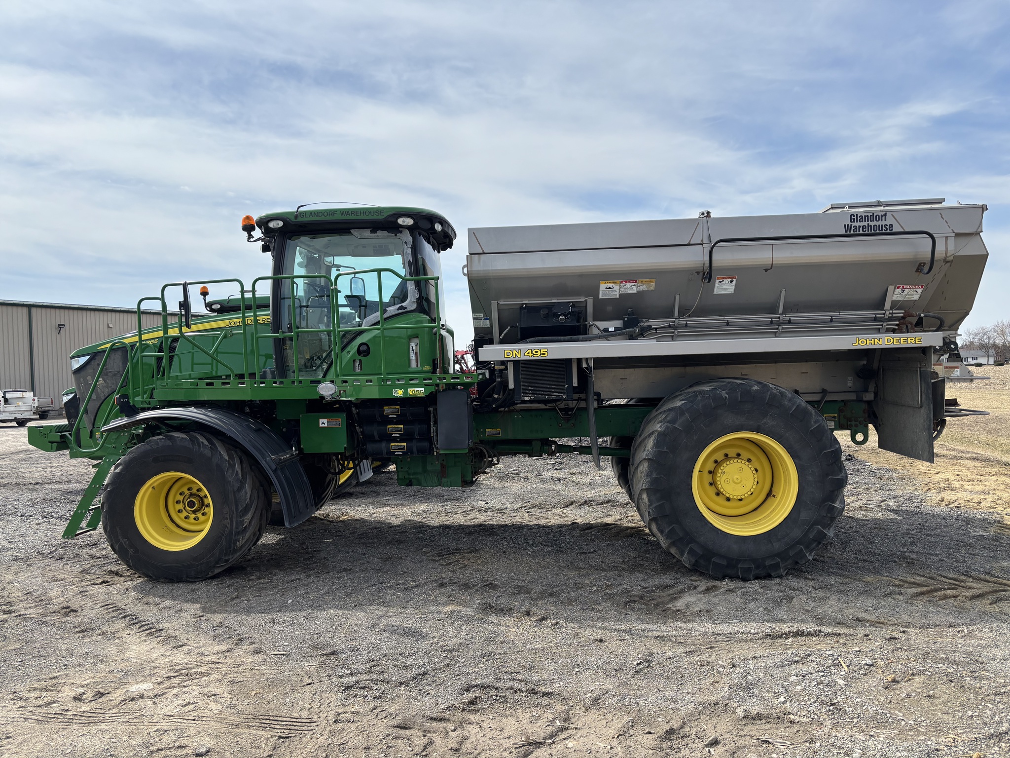2017 John Deere F4365 Image 4
