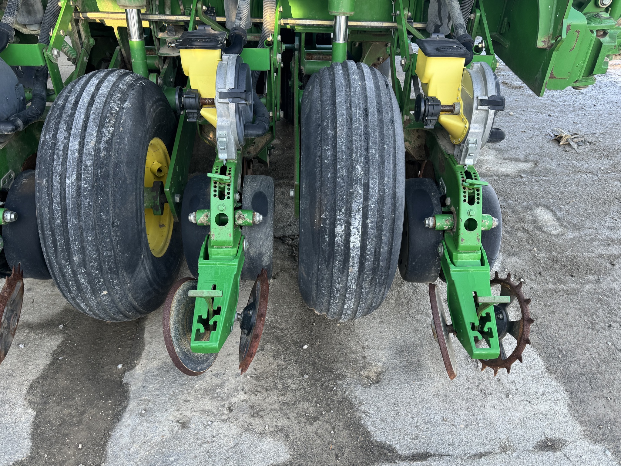 2003 John Deere 1790 Image 6