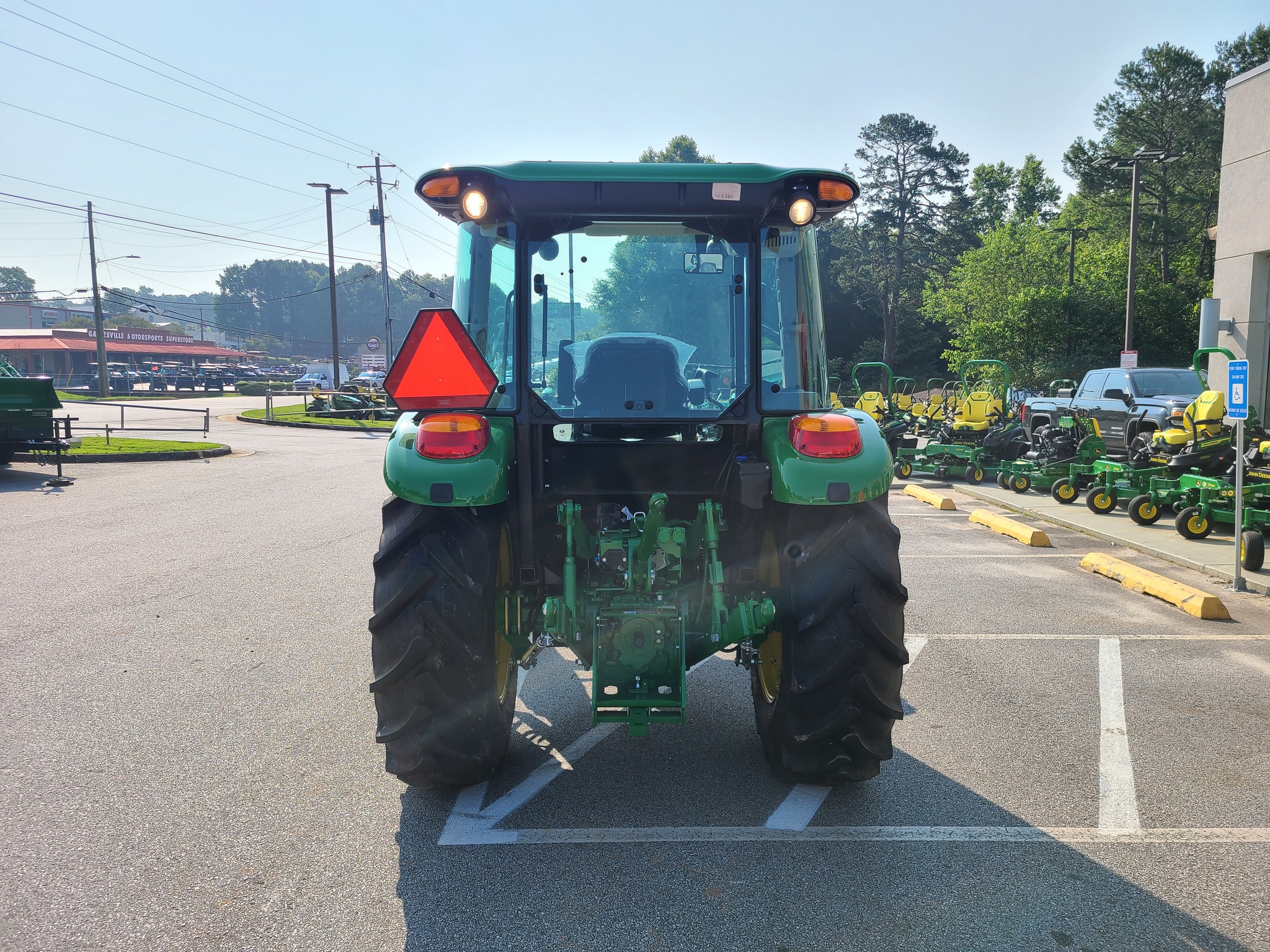 2024 John Deere 5067E Image 6