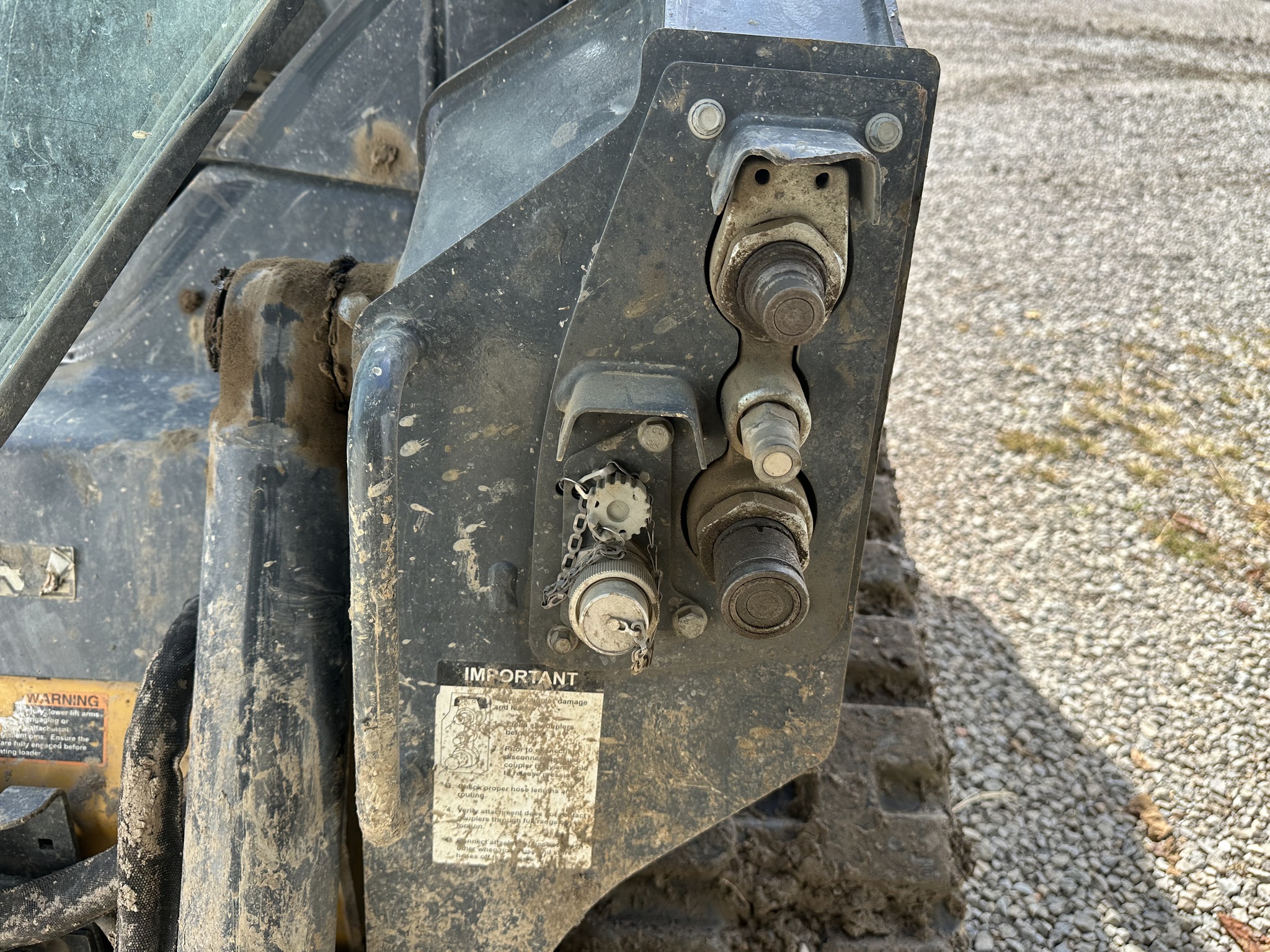 2021 John Deere 317G Image 21