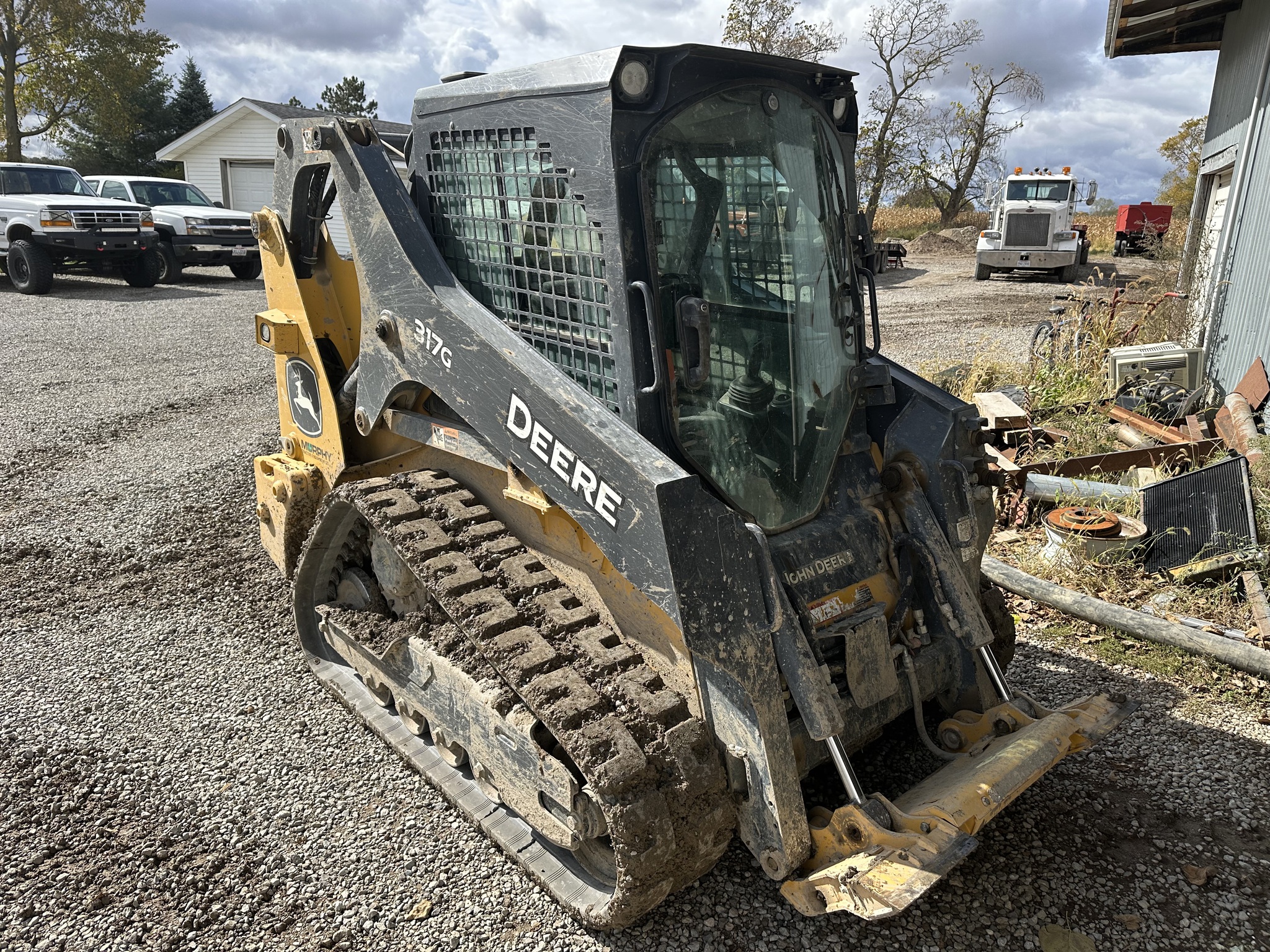 2021 John Deere 317G Image 19