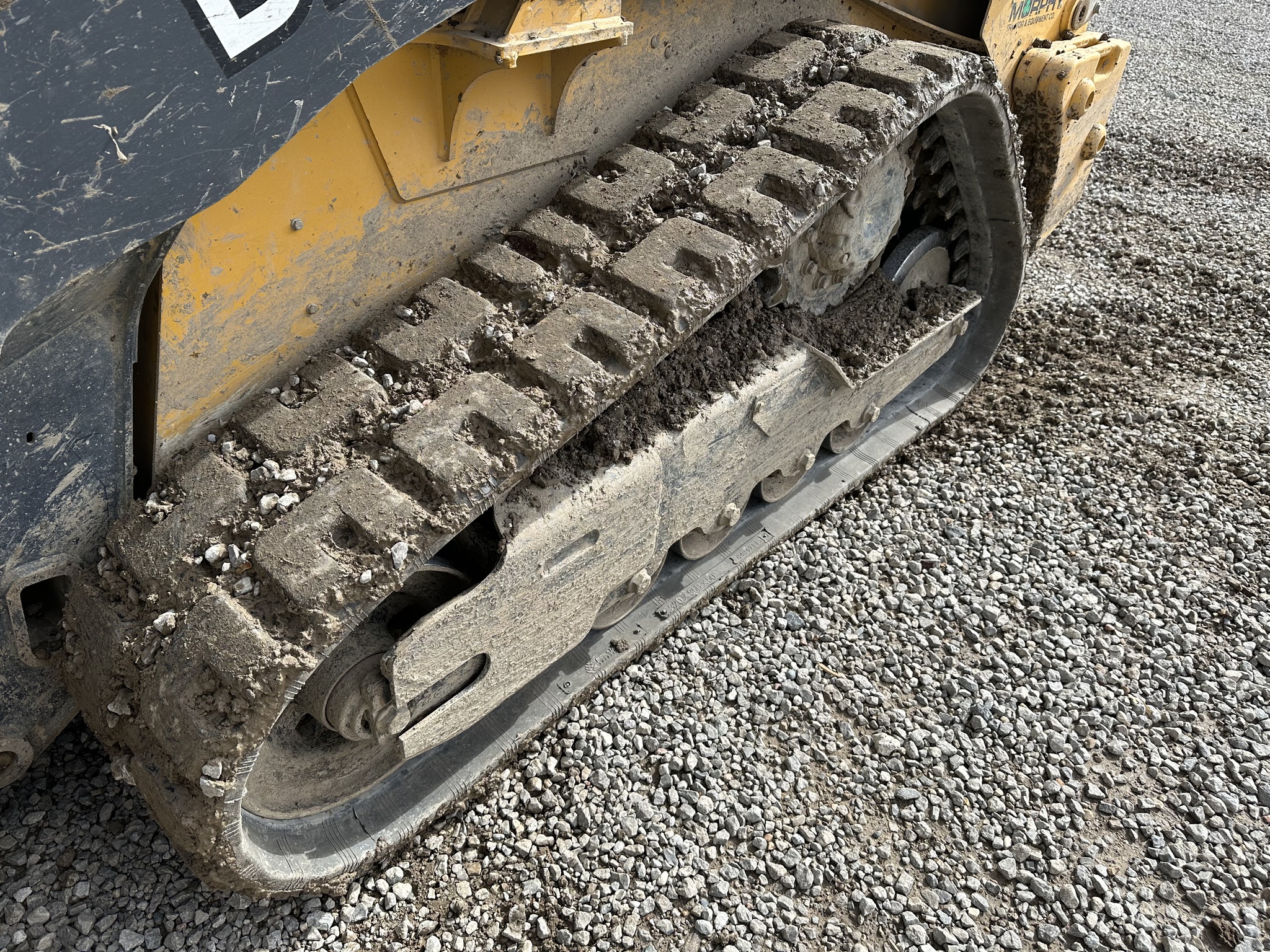 2021 John Deere 317G Image 23