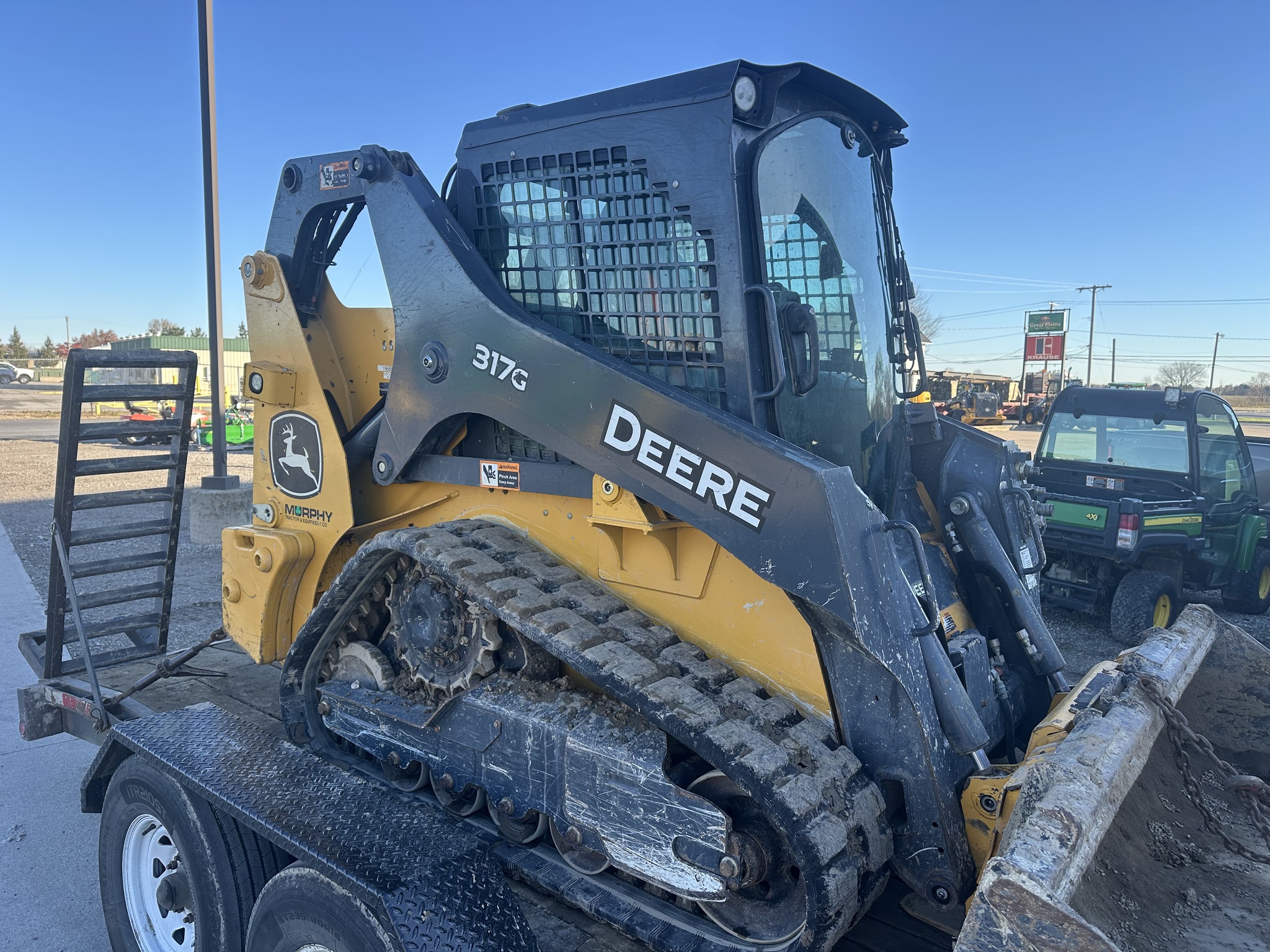 2021 John Deere 317G Image 7