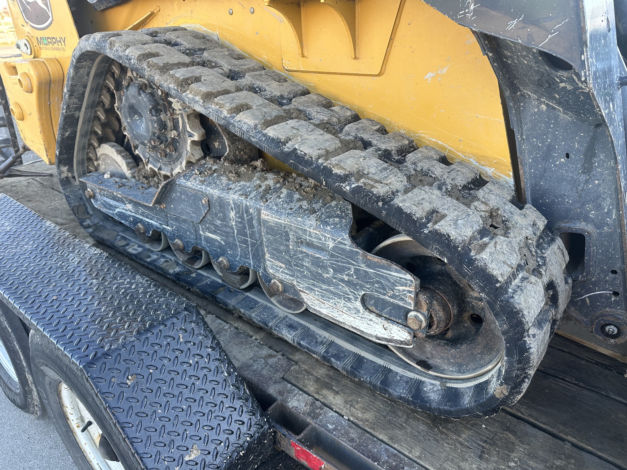 2021 John Deere 317G Image 10