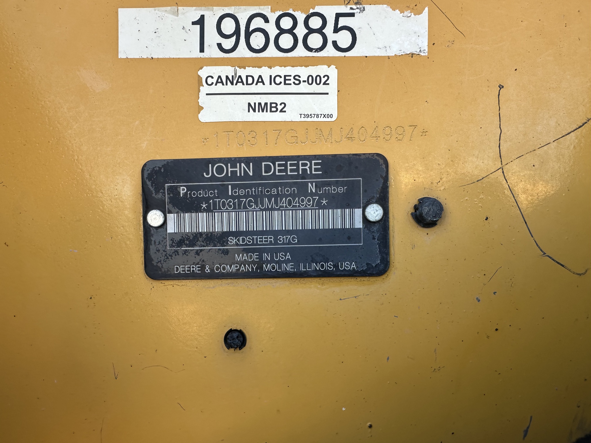 2021 John Deere 317G Image 12