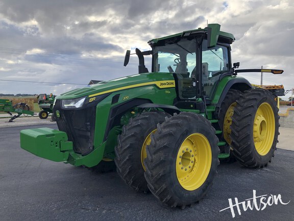 Photo of 2024 John Deere 8R 370