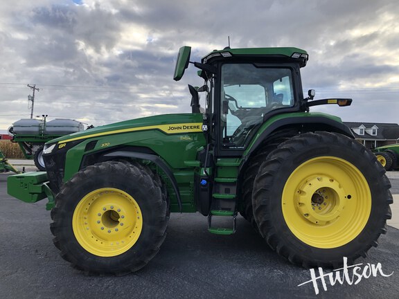Photo of 2024 John Deere 8R 370