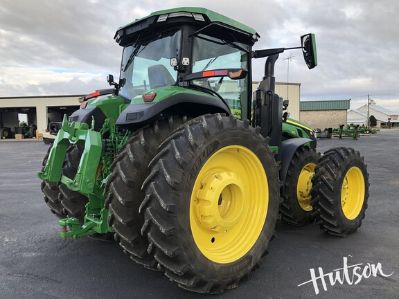 Photo of 2024 John Deere 8R 370