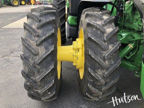 Photo of 2024 John Deere 8R 370