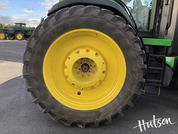 Photo of 2024 John Deere 8R 370