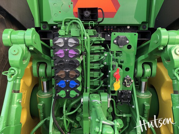 Photo of 2024 John Deere 8R 370