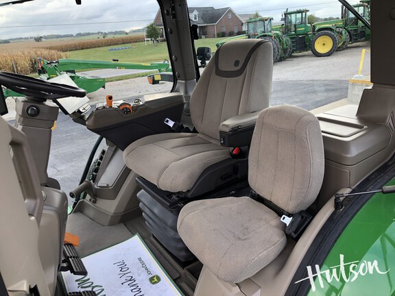 Photo of 2024 John Deere 8R 370