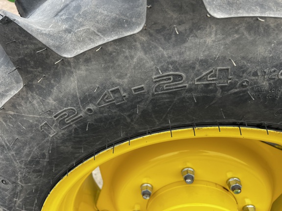 2024 John Deere 5067E - Photo8