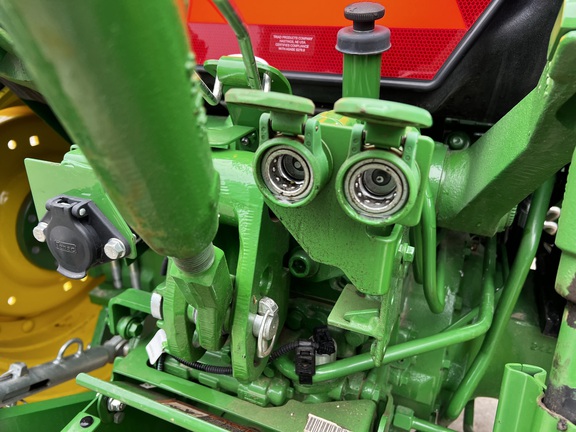 2024 John Deere 5067E - Photo19
