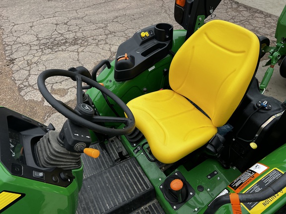 2024 John Deere 5067E - Photo22