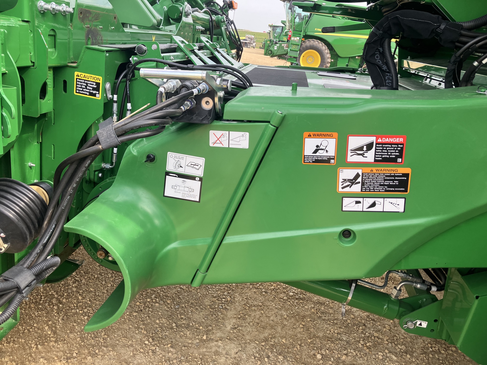 2024 John Deere S780 Image 10