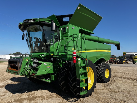 2023 John Deere S780 - Photo7