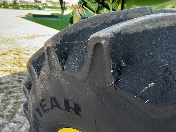 2023 John Deere S780 - Photo13