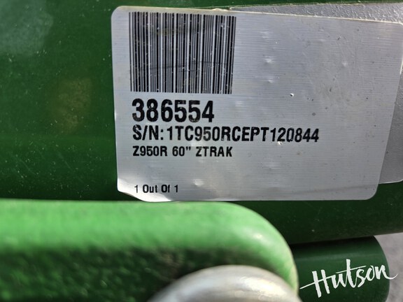 Photo of 2023 John Deere Z950R