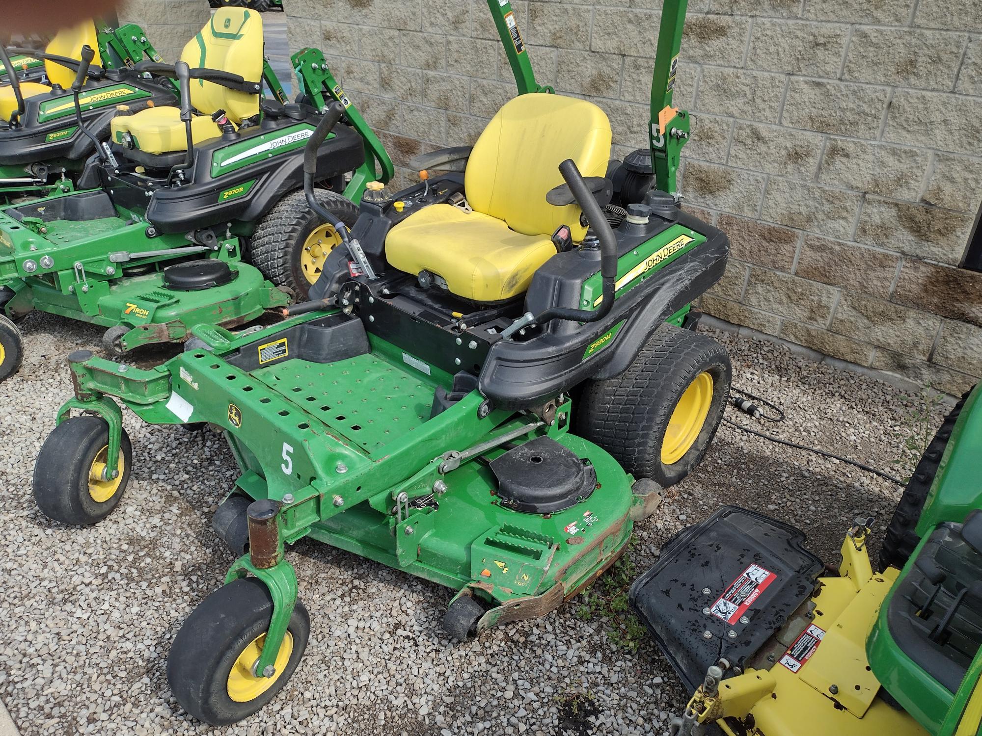 2015 John Deere Z930M Image 1