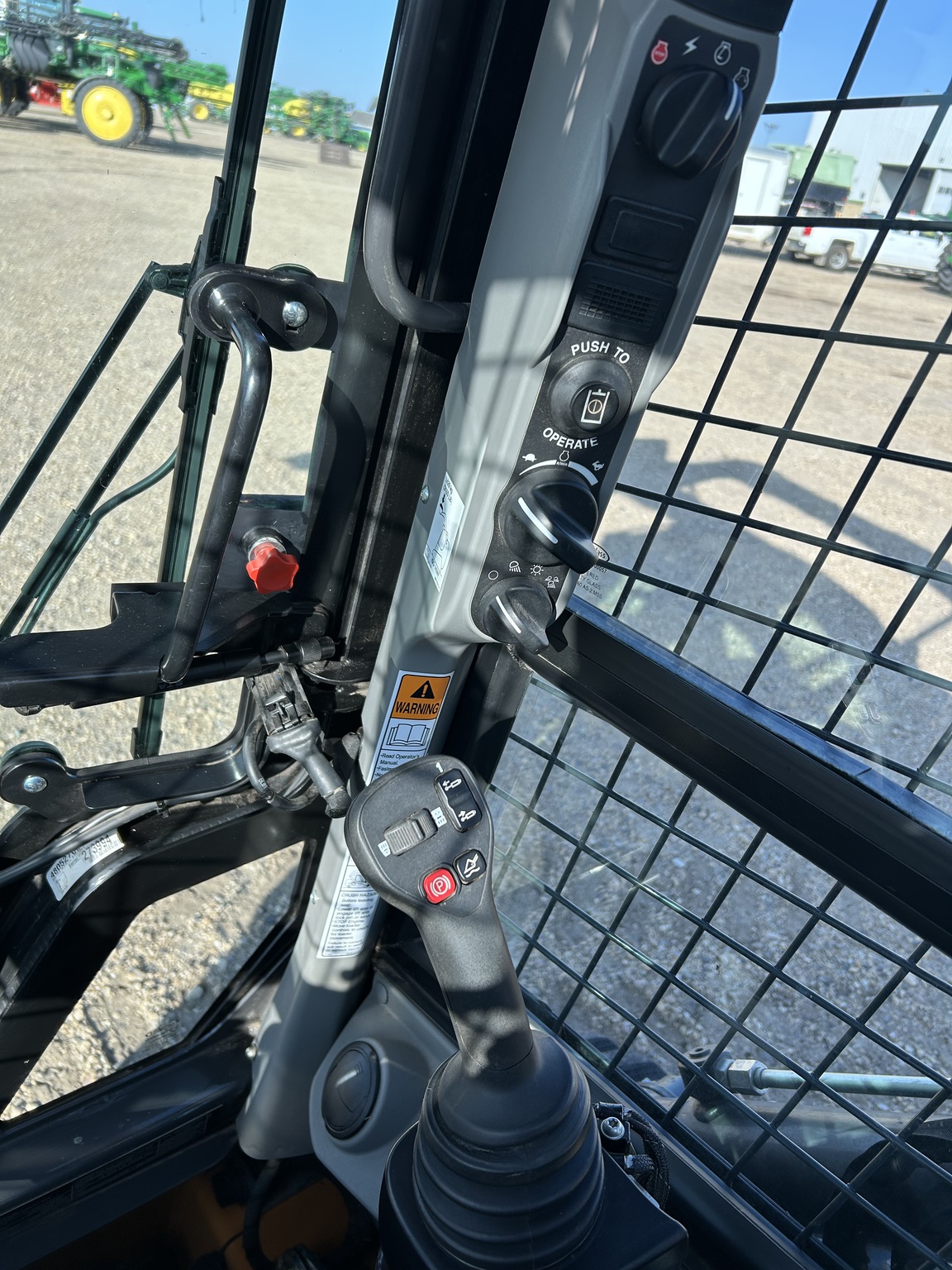 2022 Case TV450B Image 16