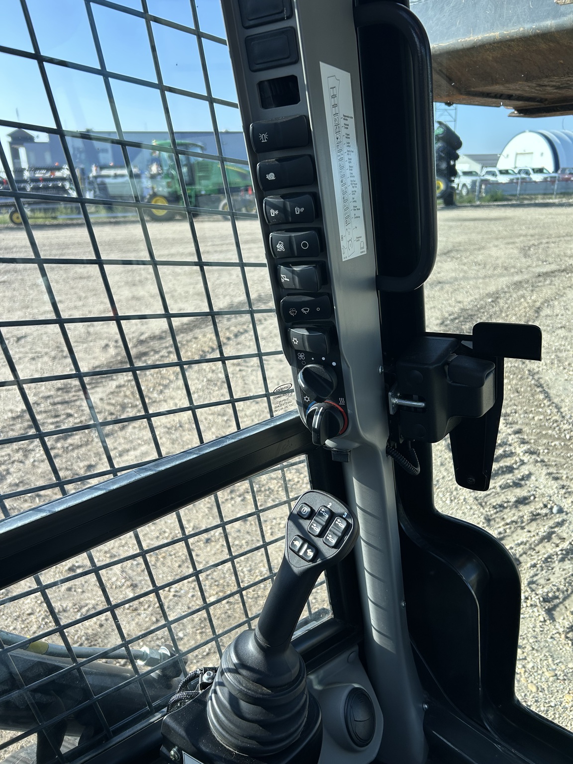 2022 Case TV450B Image 17