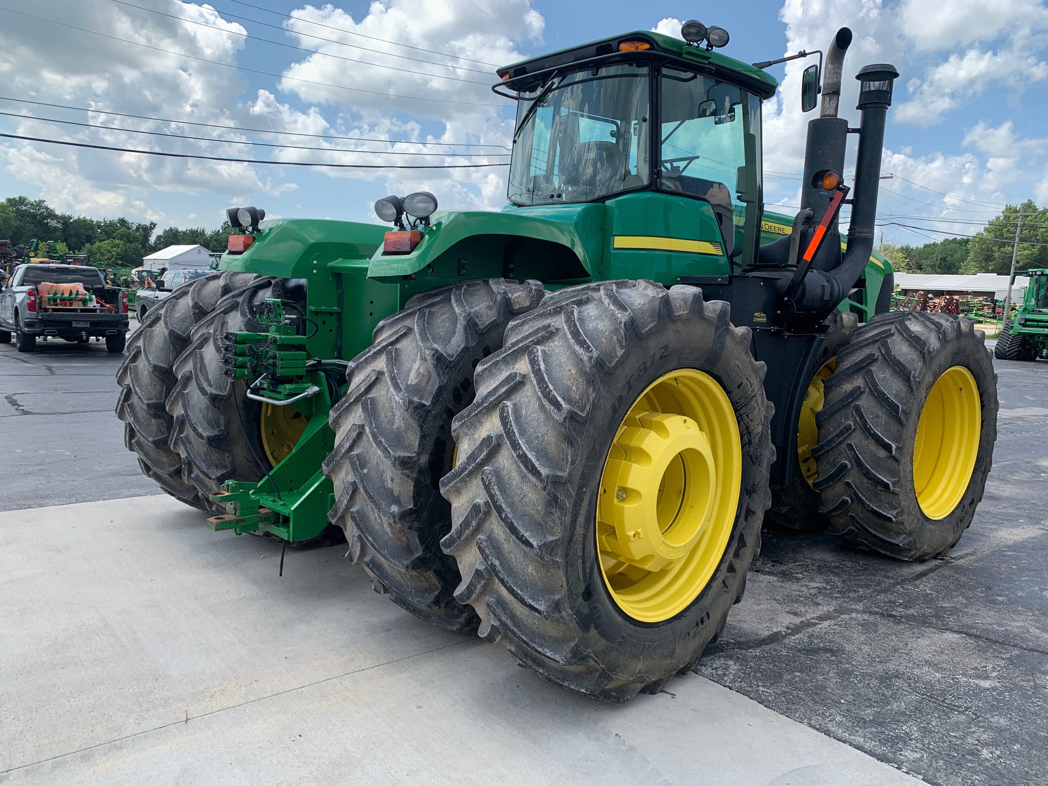 2010 John Deere 9330 at Heritage Tractor in Lamar, MO