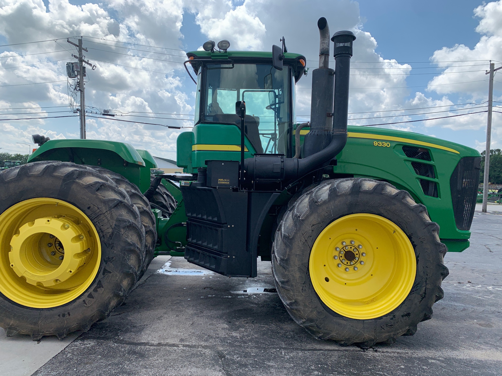  2010 John Deere 9330 at Heritage Tractor in Lamar, MO