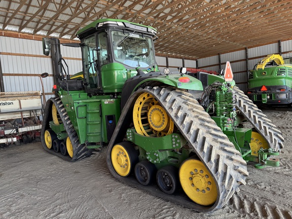 Used 2023 John Deere 9RX 540 Track Tractors at Horizon Ag & Turf in Warburg, AB - Photo5